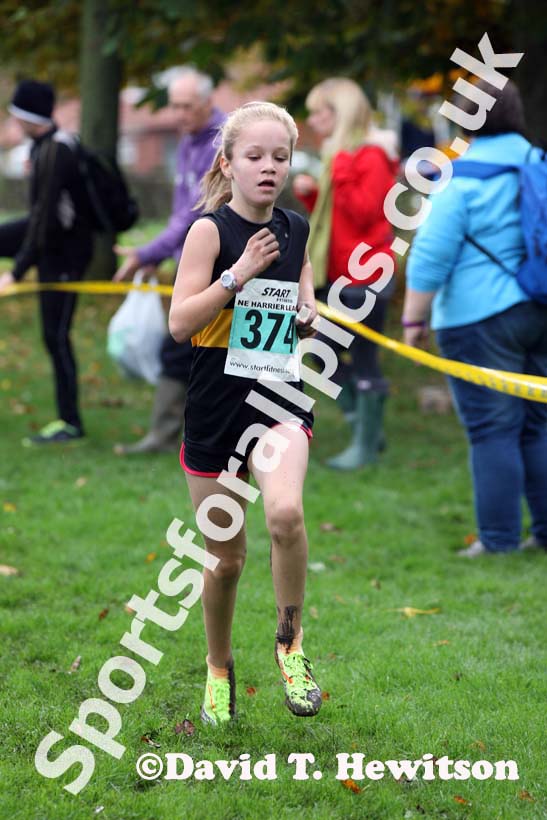 Green 374 under-13 girls North East Harrier League, Blaydon. Photo: David T. Hewitson/Sports for All Pics